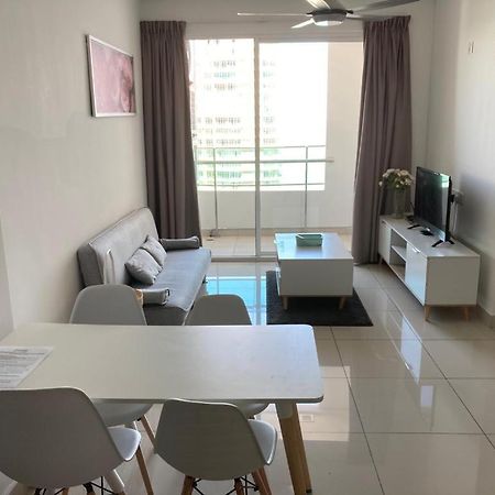 Mansion One Georgetown 2Br Seaview 7 Pax Apartment ภายนอก รูปภาพ